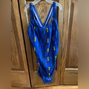 super simple dolfin practice one piece suit!